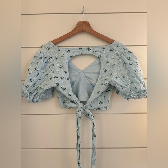 Altar’d State Floral Blue Crop Top - Picture 3 of 3